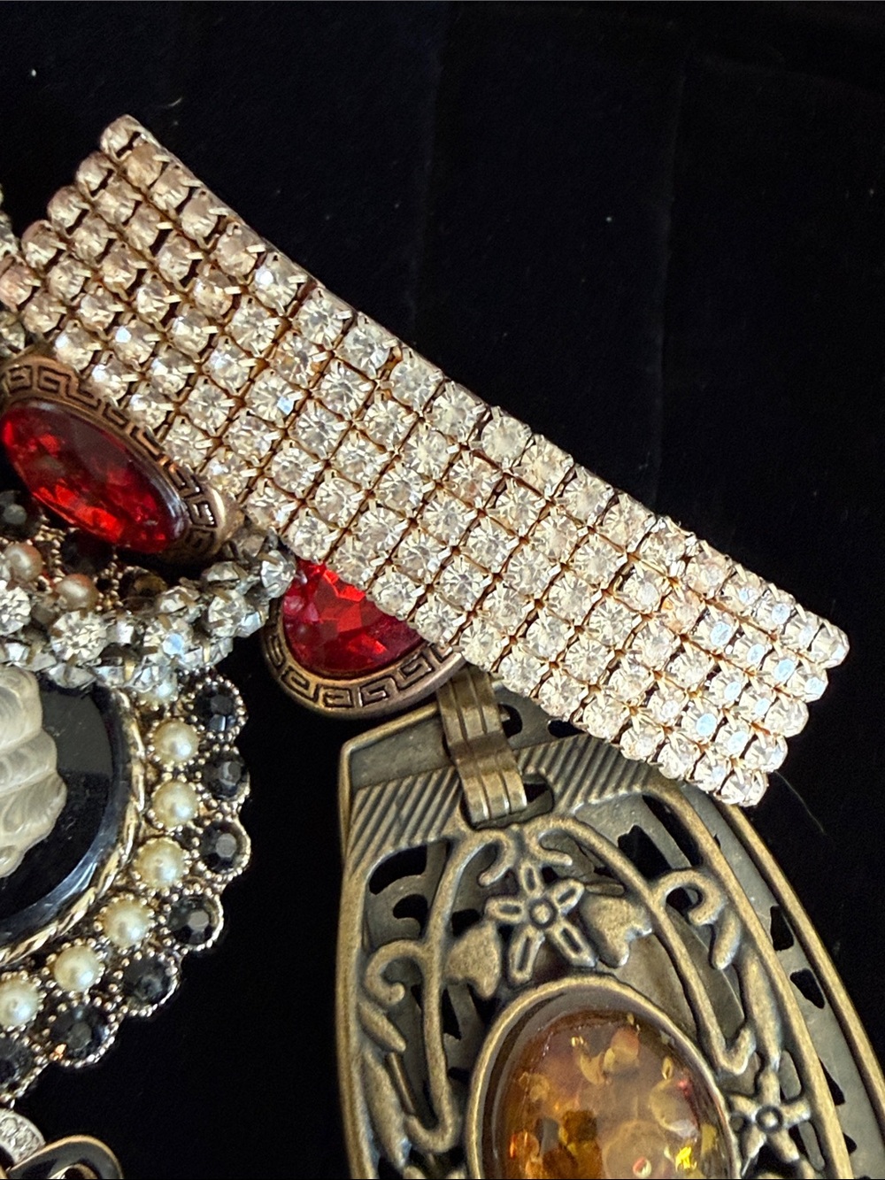 Ultimate mini craft lot distressed lion dish jewelry high end Nina Ricci & more - Picture 10 of 16